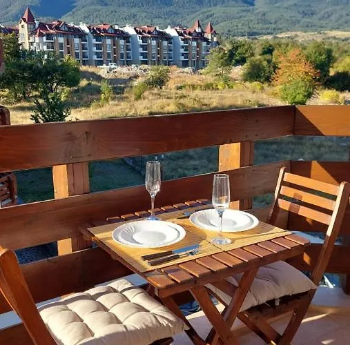 Belvedere Club - Mountain View Apartmán *