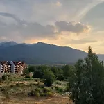 Belvedere Club - Mountain View Бансько